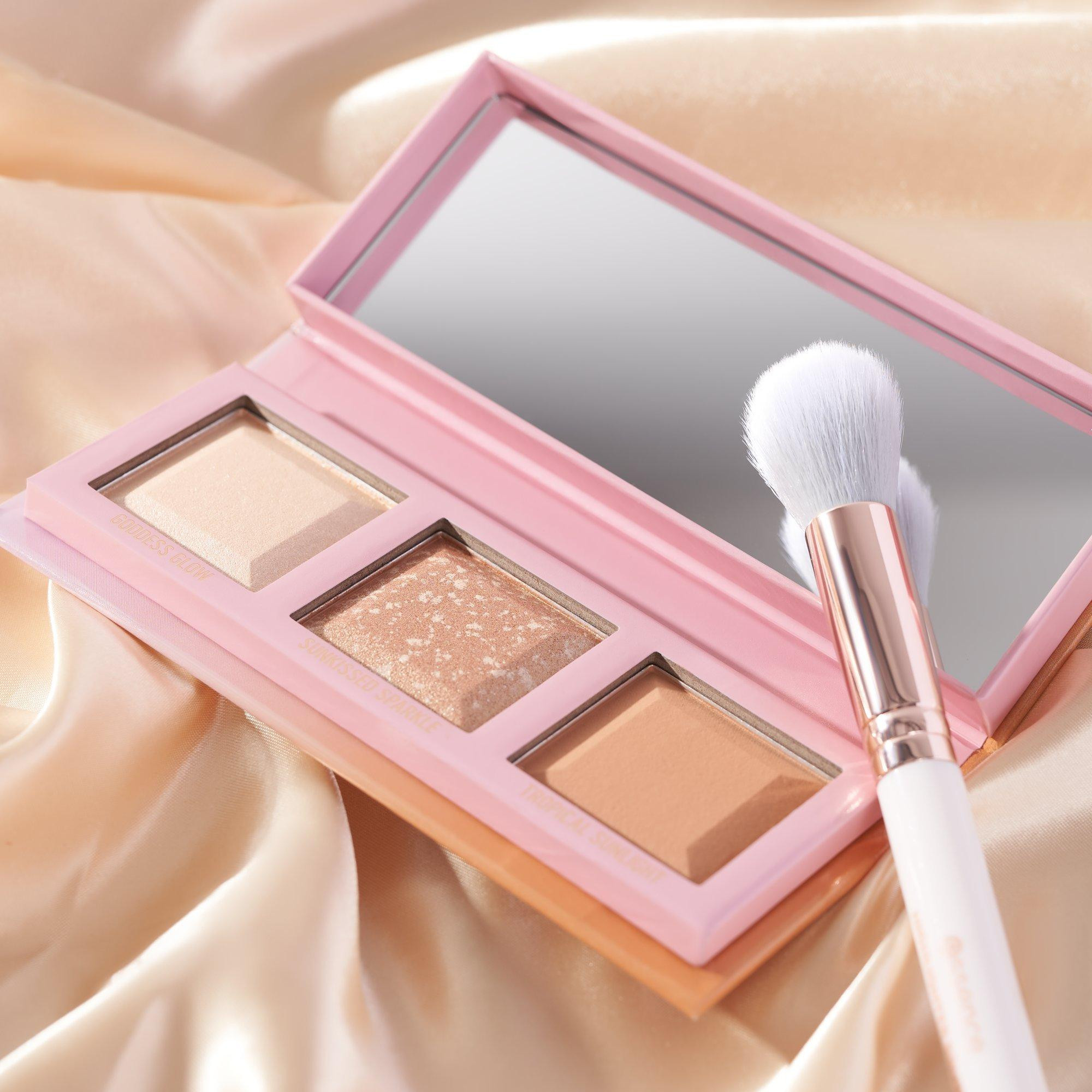 essence love that GLOW & BRONZE palette
