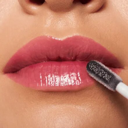 Gloss WHAT THE FAKE! Extreme plumping lip filler 03 ESSENCE